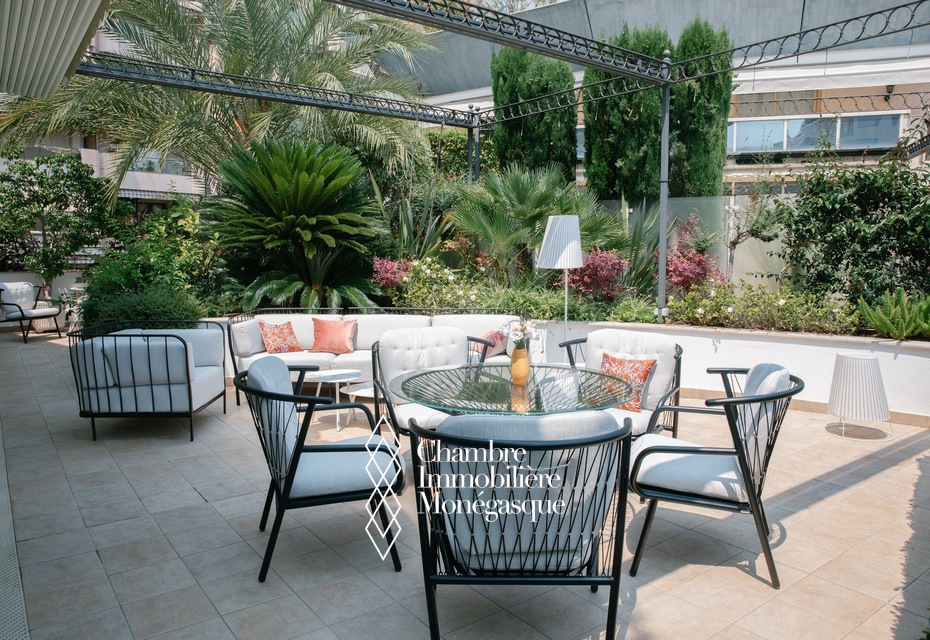 RocAzur-Ideal family- with huge terrace with sea view