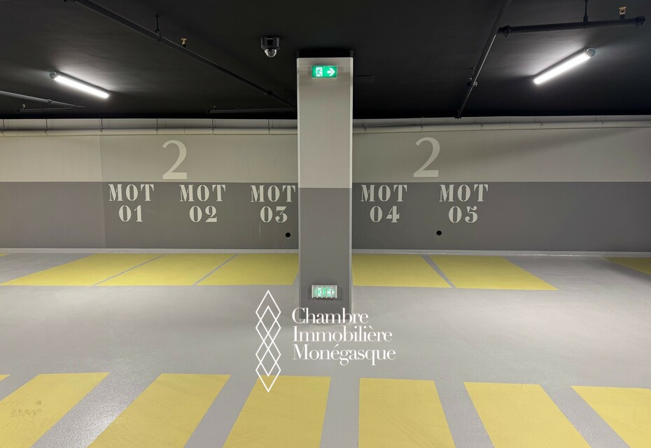 Exclusivité - Places moto à la location dans résidence neuve avec concierge