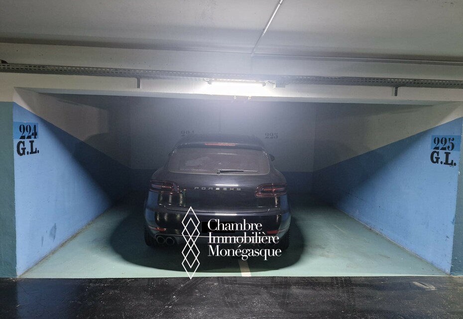 Fontvieille / Grand Large / Double emplacement de parking