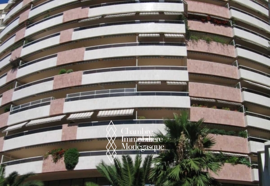 Appartement de 2 Pièces avec terrasse au Patio Palace