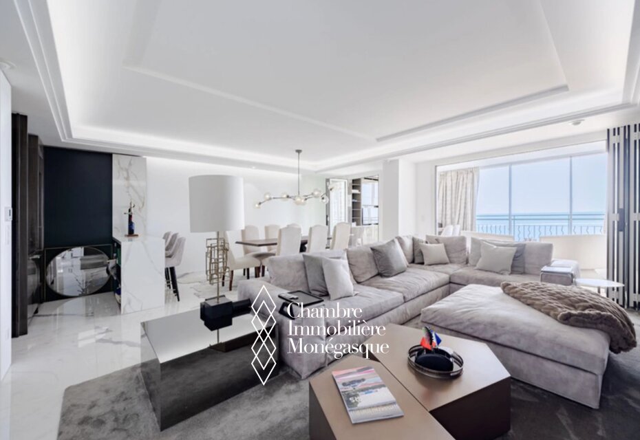 Appartement 4 pièces entièrement rénové avec vue mer – Résidence