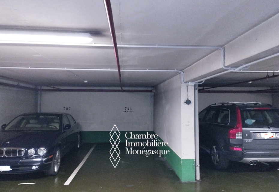 Les Ligures - Grand Parking à louer