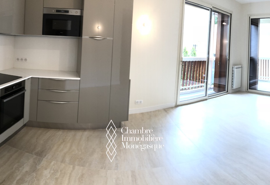 'LE GRANADA' 2 PIECES REFAIT A NEUF