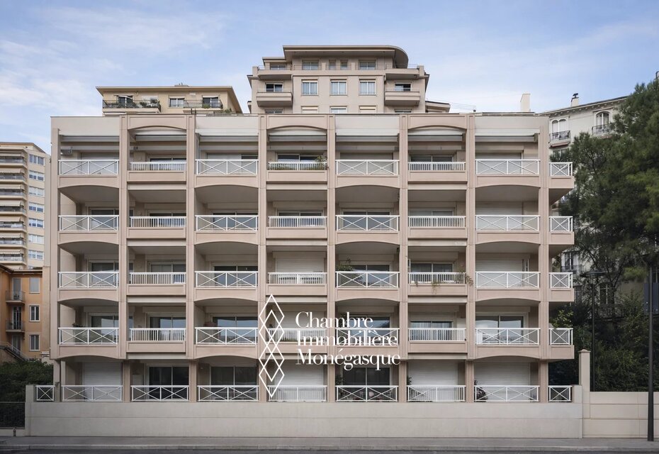 3 PIÈCES À MONTE-CARLO