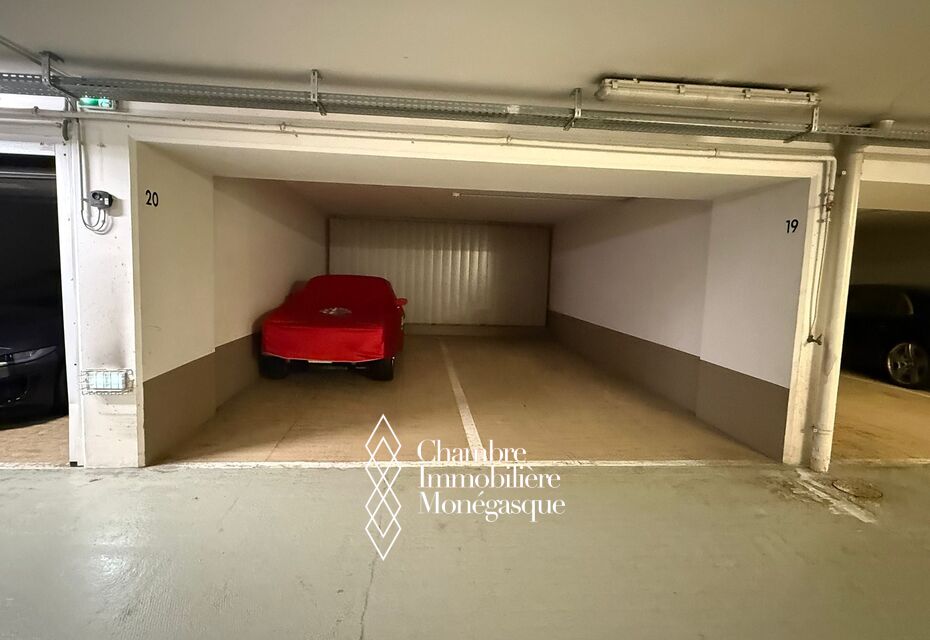 Garden House: Double emplacement de parking
