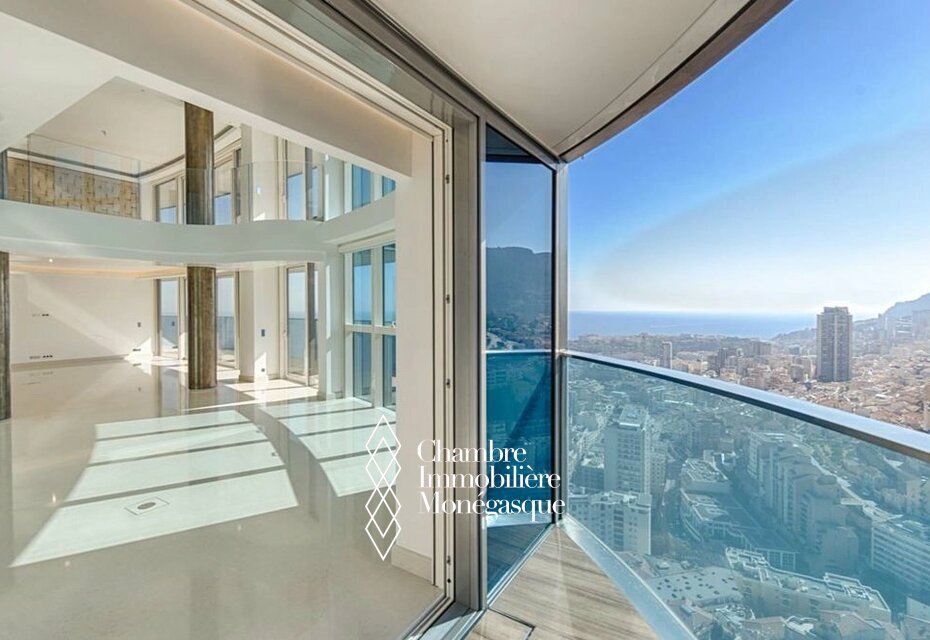 CO-EXCLUSIVITÉ : TOUR ODEON Duplex, Vue Panoramique
