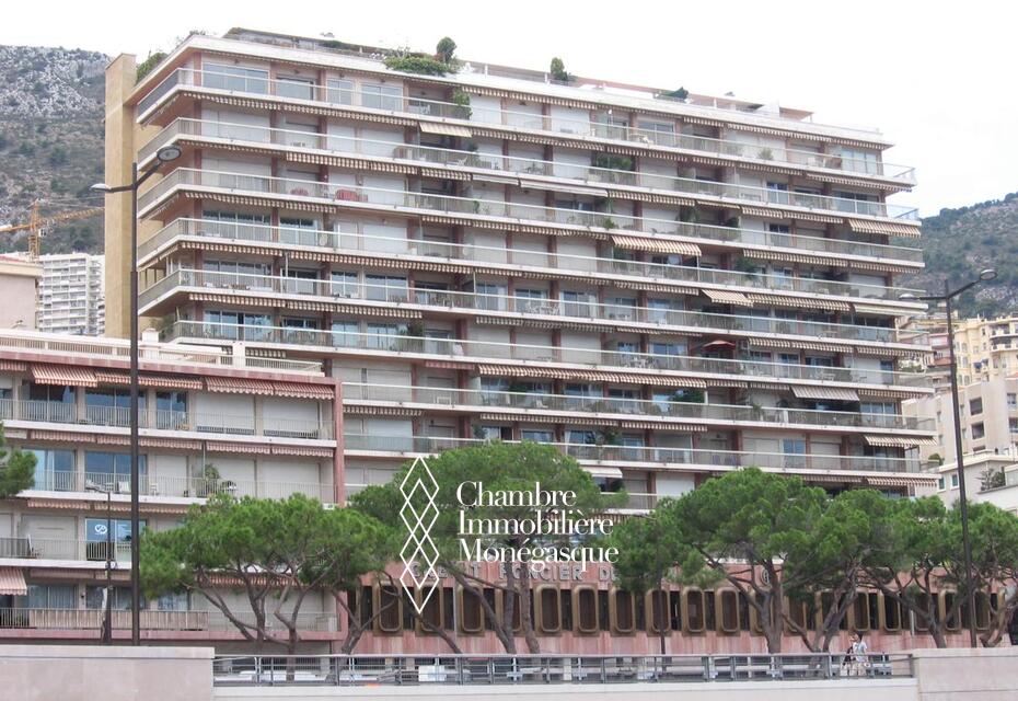 PARKING - SHANGRI-LA